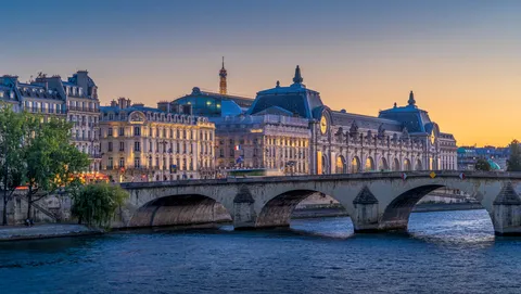 The Pont Royal and the Musée d'Orsay at sunset