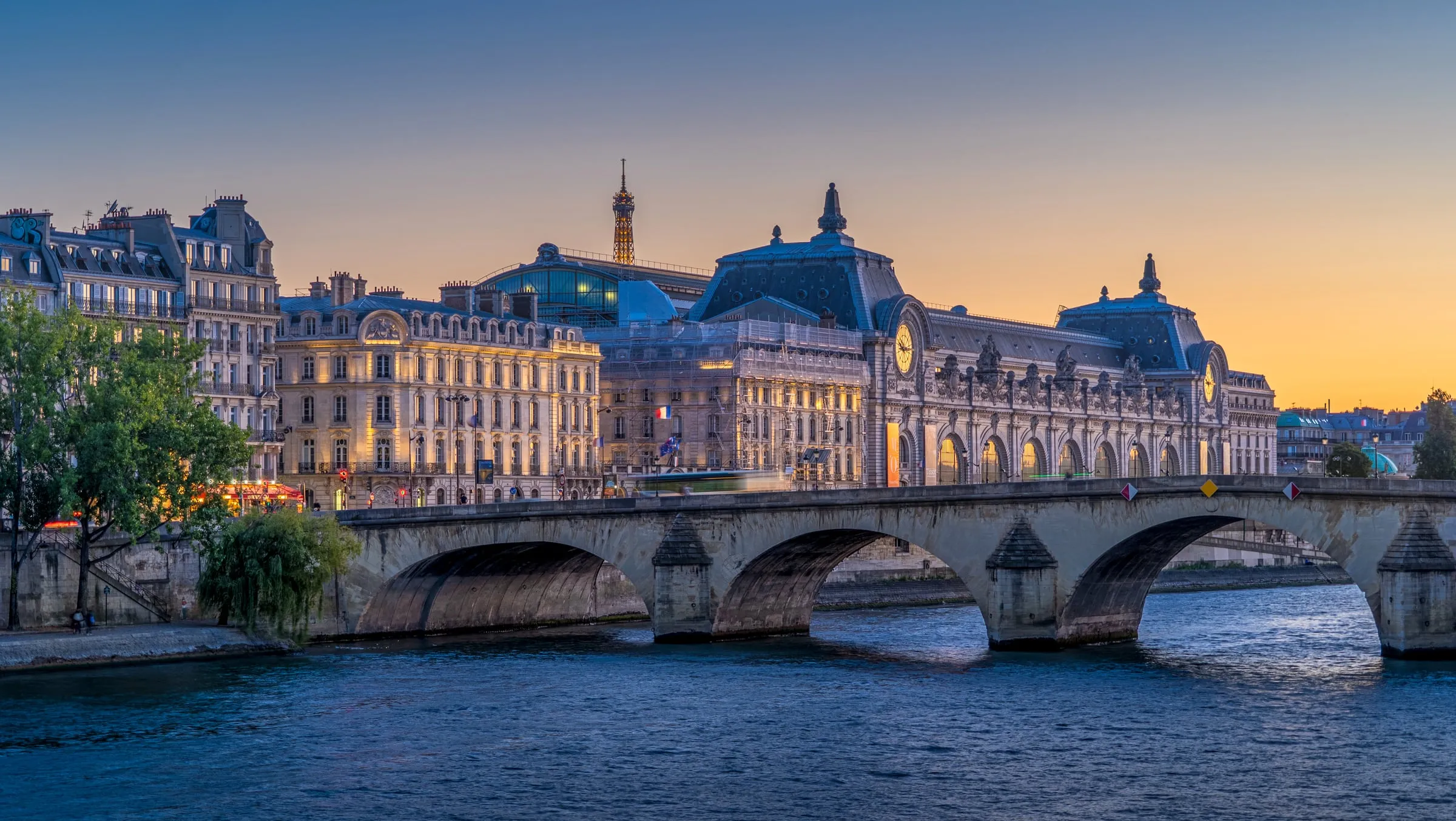 The Pont Royal and the Musée d'Orsay at sunset