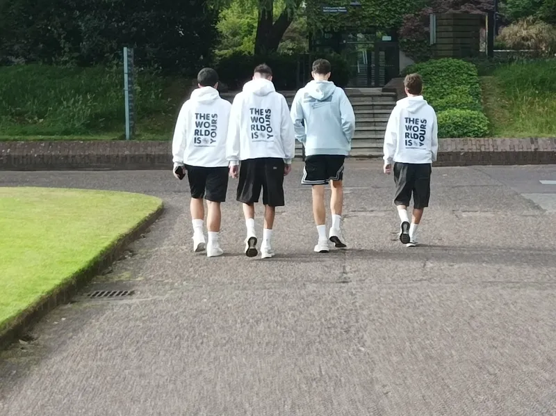 Estudiantes durante una experiencia escolar en el extranjero